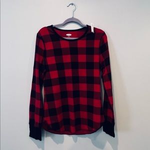 Old Navy Buffalo checked thermal knit long sleeve top.